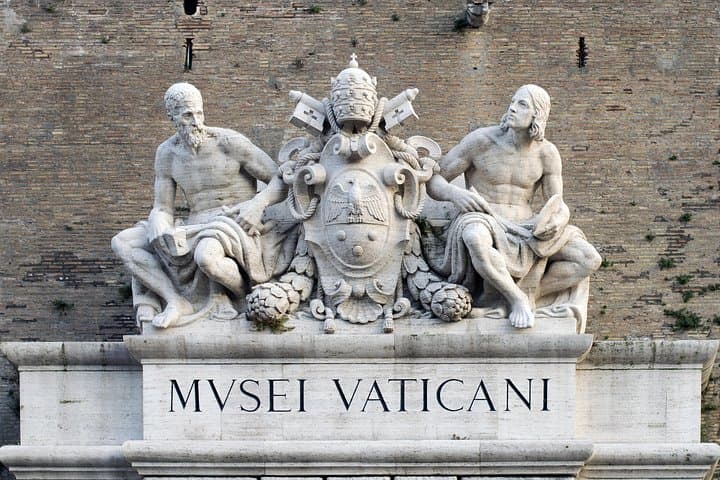 Vatican Museum, Sistine Chapel & St. Peters Basilica Private Tour
