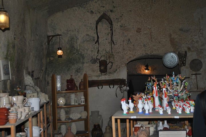 CAVE SHOP