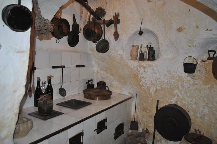 CAVE HOUSE MATERA
