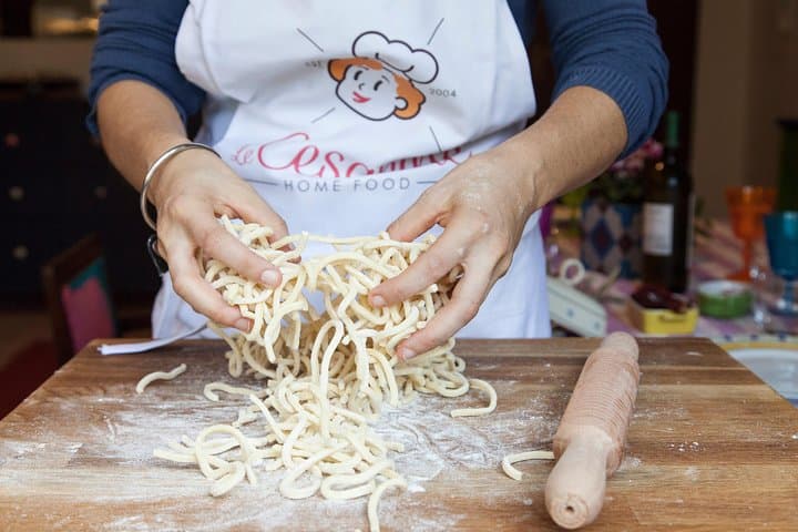 Share your Pasta Love: Small group Pasta and Tiramisu class in Pescara