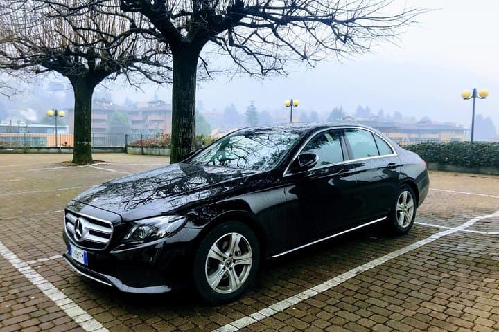 MALPENSA - MILANO airport transfer - PRIVATE CAR 1-3 pax