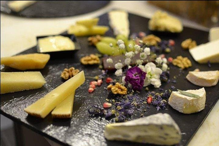 Taste Rome: Exploring Trastevere’s Culinary Secrets with a Local