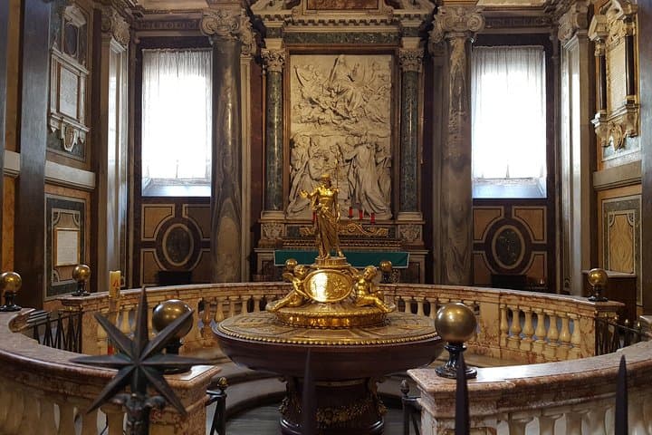 Rome: Between Holy Doors Small Group Walking Tour