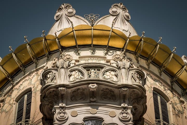 Turin, Art Nouveau walking tour and coffee break