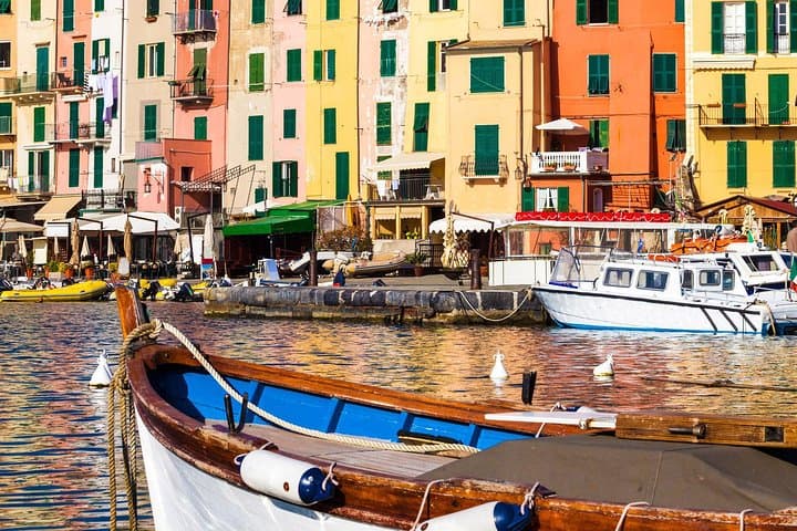 Cinque Terre Private Tour by Minivan and Ferry-Boat Shore excursion from Livorno