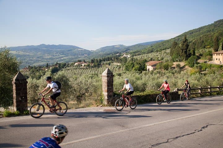 Escape Florence Crowds Local Tuscany Life E-Bike Max 4 Only