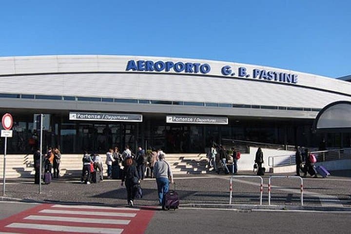 Civitavecchia port to Ciampino airport - Private transfer