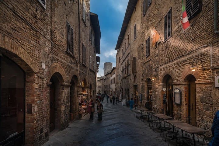 San Gimignano: Main Street