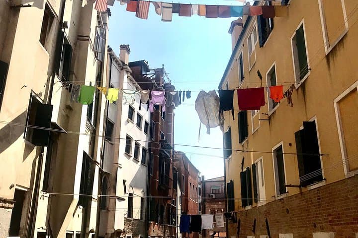 Magnificent Northern side of Venice and the Jewish Ghetto with Lucia tour guide