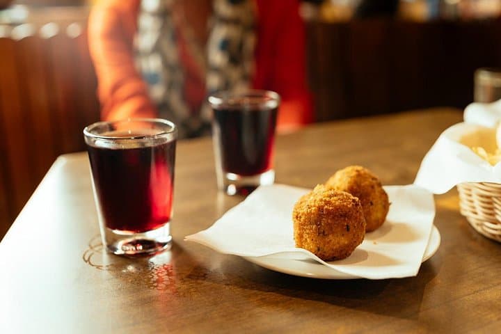 Private Food Tour 10 Tastings with a Local Guide in Verona