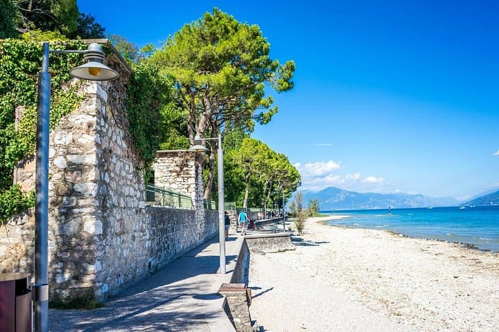 Visit the picturesque town of Lazise in your private tour