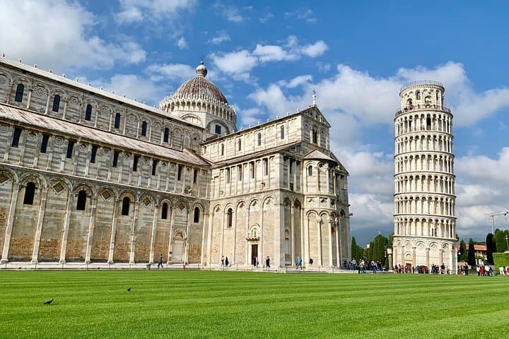 Livorno Shore Excursion to Lucca & Pisa optional Leaning Tower Ticket