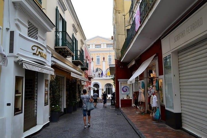 Capri Island Day Trip with Lunch from Naples