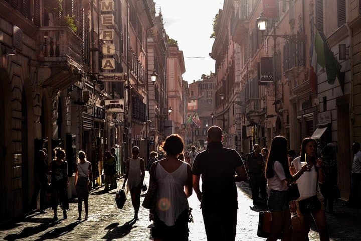 Private Transfer - Sorrento to Naples with 2hr of Sightseeing