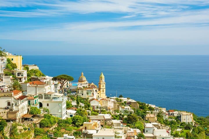 Private Transfer - Sorrento to Naples with 2hr of Sightseeing