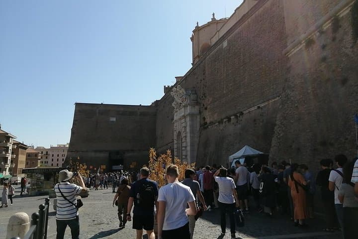 Skip-The-Line Tour: Vatican Museum & Sistine Chapel