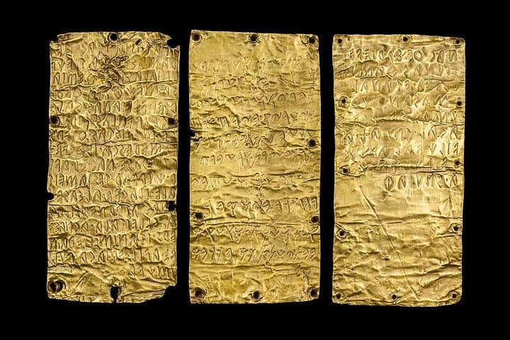 Pyrgi gold inscriptions