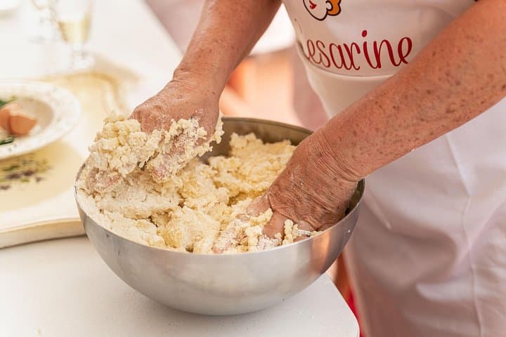 Mixing the dough