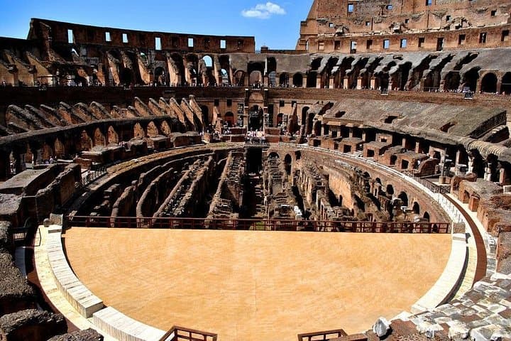VIP Colosseum Arena and Roman Forum Small-Group Tour
