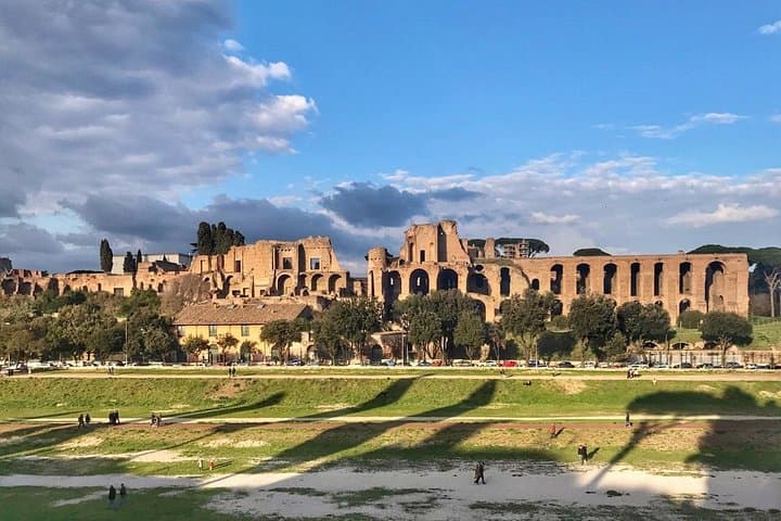 Colosseum Arena Floor Guided Tour, Roman Forum & Palatine hill