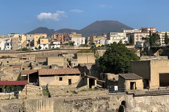Secret Herculaneum: The Hidden Treasure of Ancient Roman Civilization