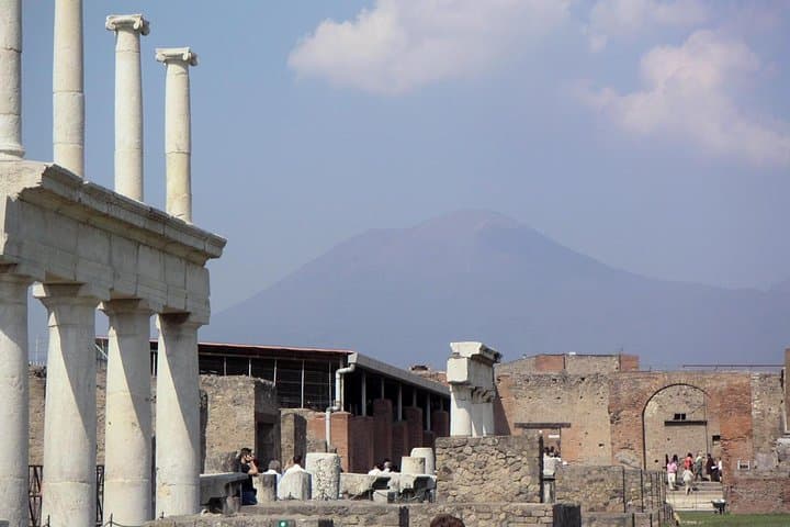 Half Day Morning Tour of Pompeii from Sorrento