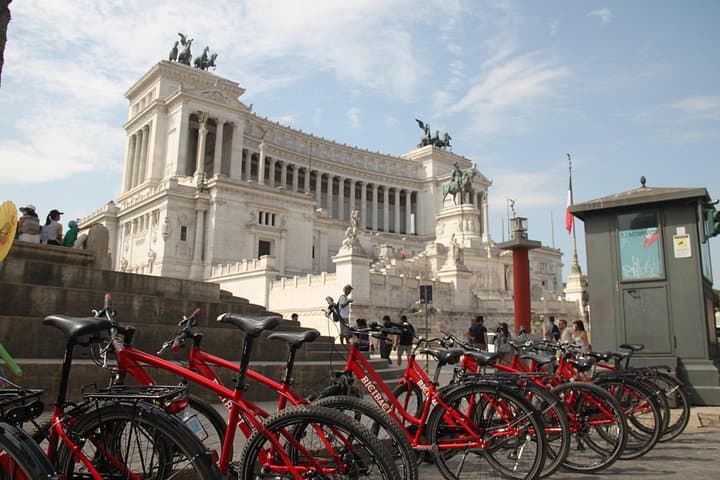 Rome Highlights Bike Tour 3 Hour City Cycling Experience