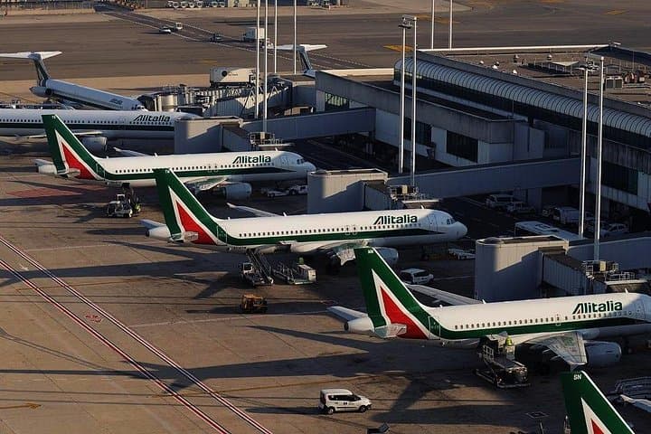 Private transfer Sorrento to Naples Airport OR Naples to Sorrento