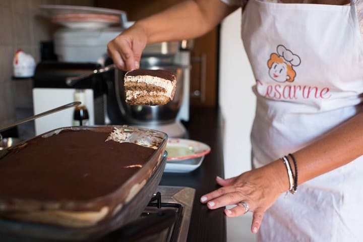 Cesarine: Small Group Pizza and Tiramisu Class in Venice