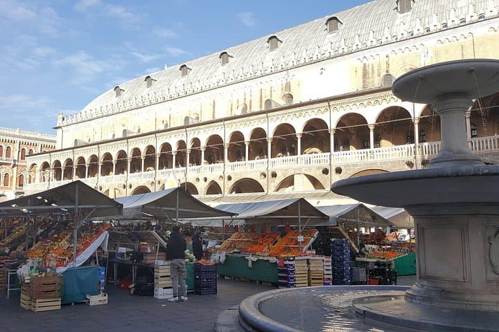 Street Food Walk in Padova
