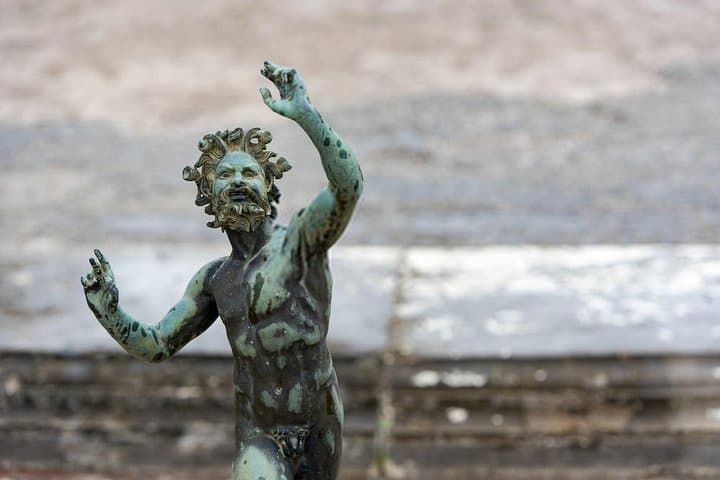 Private Day Trip Rome to Pompeii & Amalfi Coast tickets included