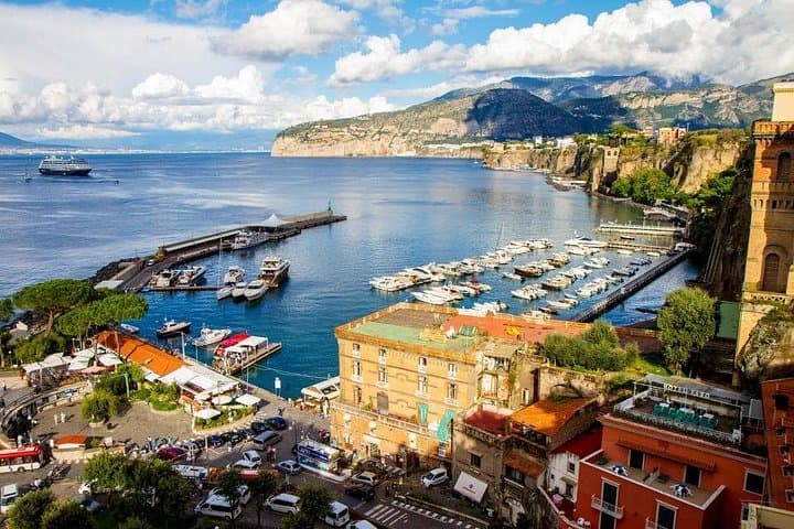 Sorrento, Positano, Amalfi and Ravello Tour Premium from Naples
