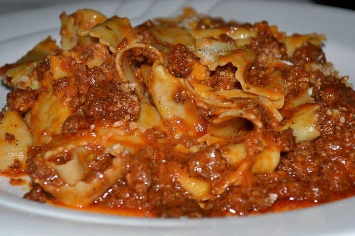 Exclusive Cooking Lessons in Tuscany with a Professional Chef