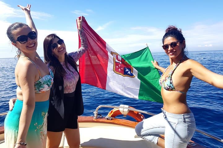 Capri Island Full-Day Adventure from Sorrento – Boat Tour & Swim