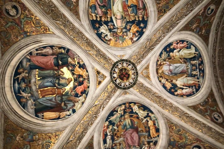 Fast- track- entry ticket to the Vatican Museums