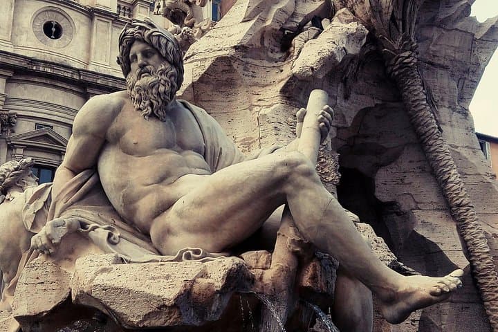 Rome Walking tour - Squares and fountains - Private
