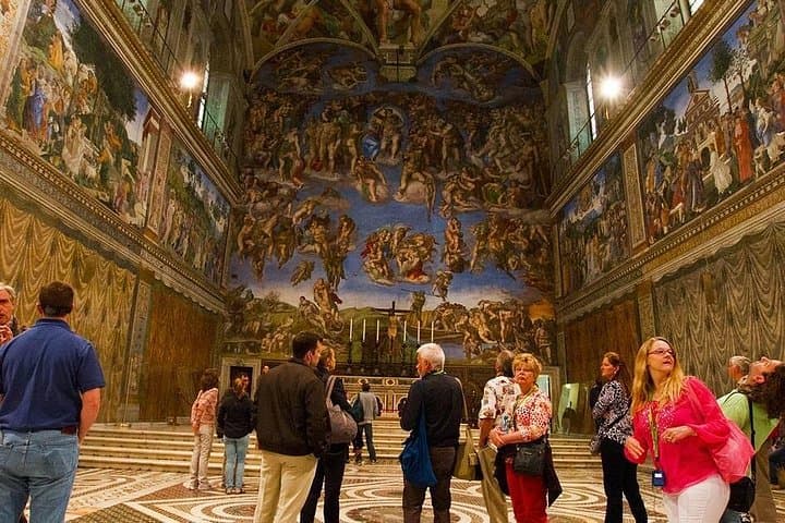 Private Vatican Museums Tour with Sistine Chapel & Basilica