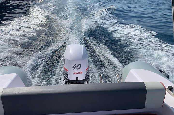 Predator 6 meter inflatable boat rental without license