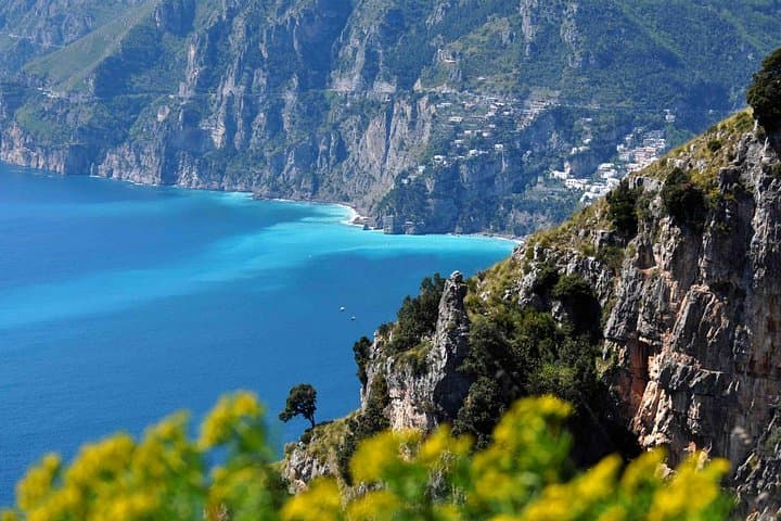 Private Day trip from Rome to Positano and Pompeii with official Guide
