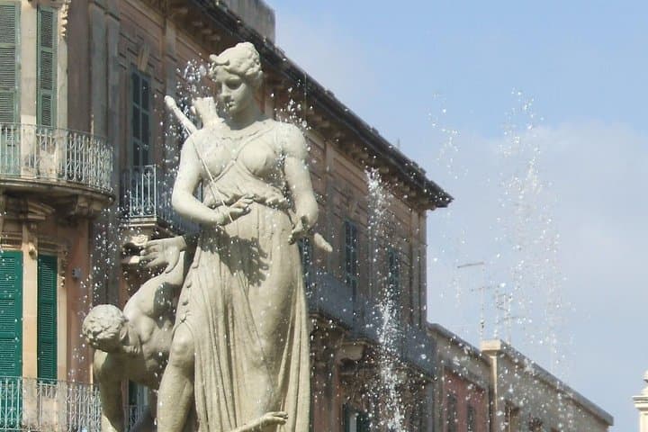 Diana fountain