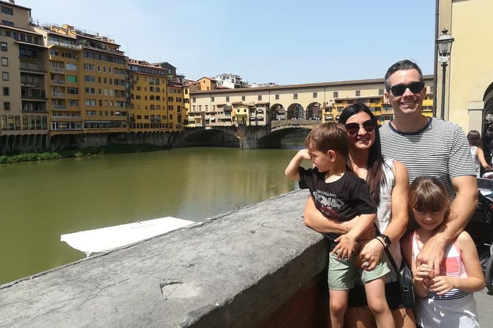 Kid-Friendly Florence Highlights Tour with Central Market & Gelato Tasting
