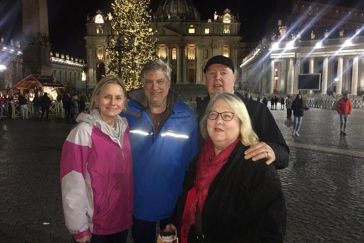 Rome Christmas Walking Tour for Families: Lights and Legends