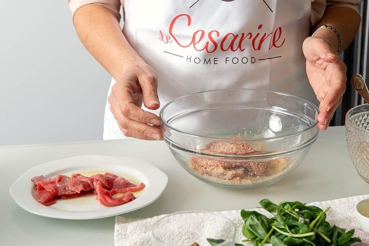 Private cooking class at a Cesarina's home with tasting in Asti