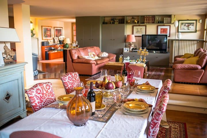 Typical Dining & Cooking Demo at Local's Home in Florence
