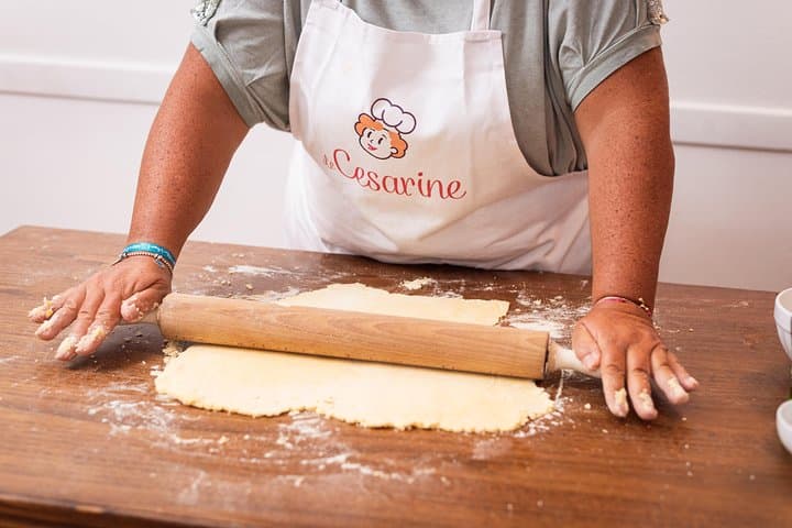 Cesarine: Market Tour & Home Cooking Class in Catania
