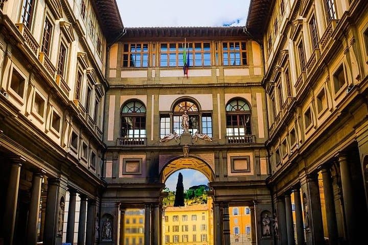 The Best Tour in Florence: Renaissance and Medici Tales