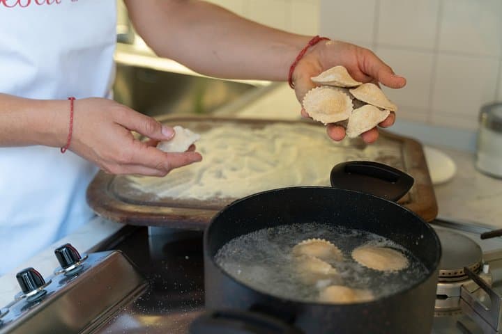 Private cooking class with lunch or dinner in Taormina