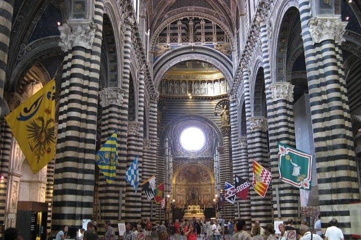 Private Tour of San Gimignano & Siena