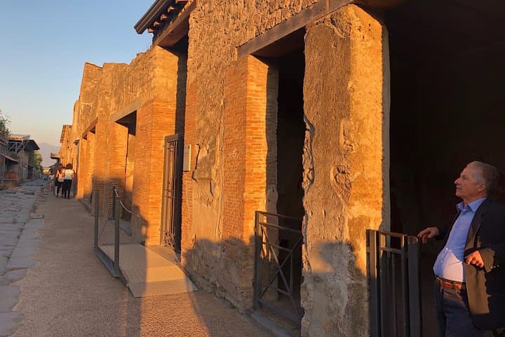 Pompei Guided Tour at Sunset