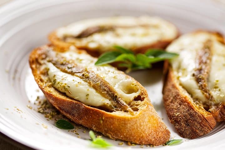 The art of the Italian Aperitivo with a local: Learn & Enjoy in Siena